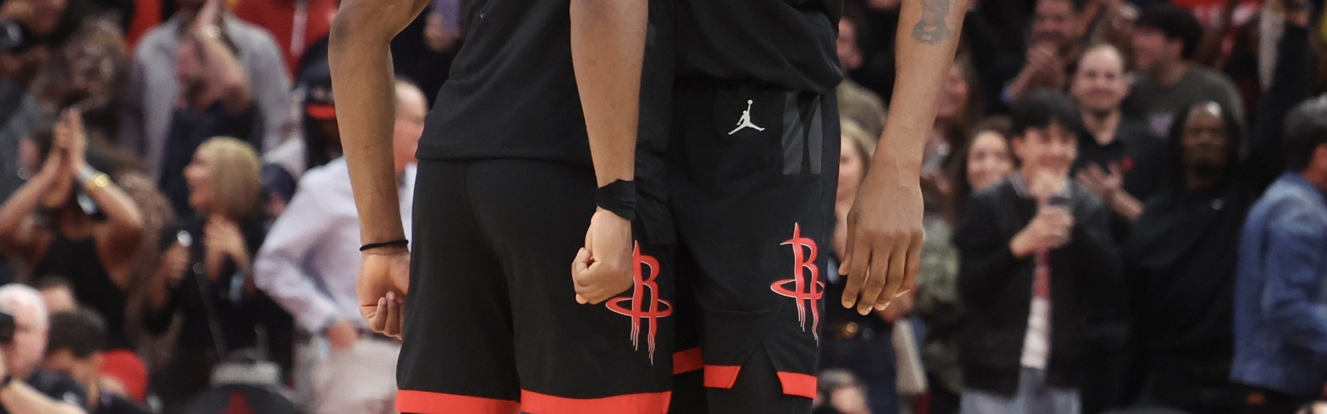 赛事直播-阿门：拥有KD这样的关键先生感觉真好 他今天又帮我们赢下了比赛