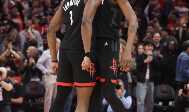 赛事直播-阿门：拥有KD这样的关键先生感觉真好 他今天又帮我们赢下了比赛