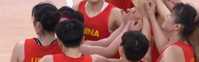 在线观看体育-满血复活！李月汝两战轰40+20 中国女篮冲冠更稳